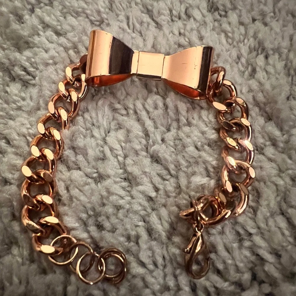 Rose Gold Bow Chain Bracelet